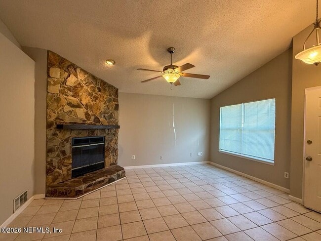 Building Photo - 1261 Montecello Dr