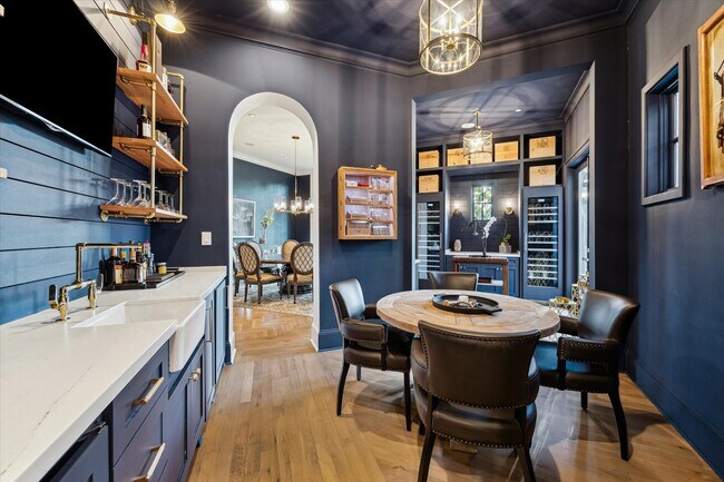 Building Photo - 20 Lacewood Ln