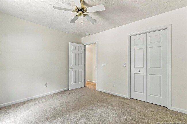 Building Photo - 709 Essex Ct
