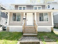 Building Photo - 73 Belvidere Way