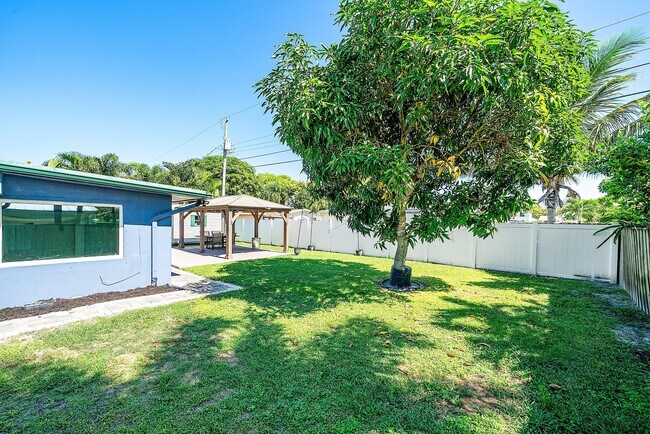 Building Photo - 308 Philadelphia Dr