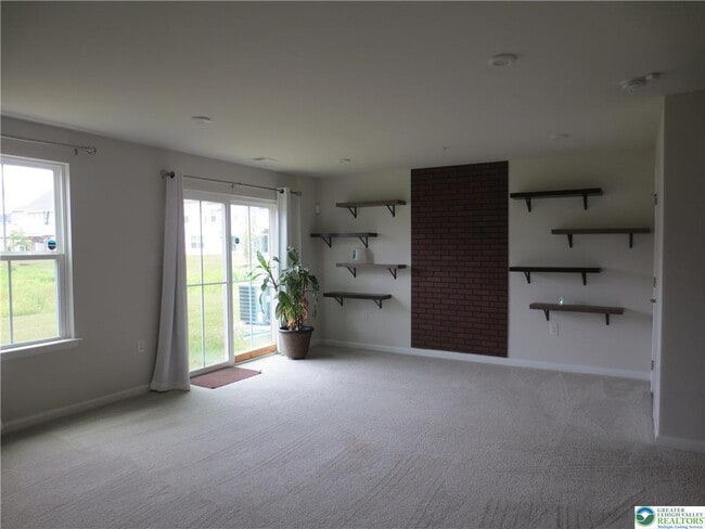 Building Photo - 2407 Cook Dr