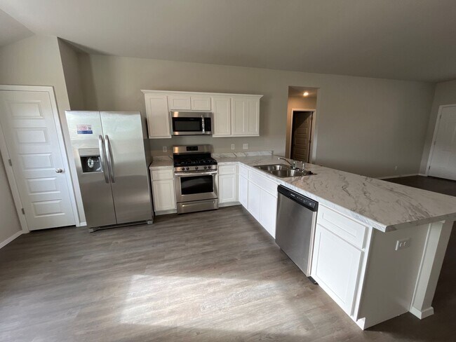 Building Photo - Pre-Leasing Now! Modern 3-Bedroom, 2-Bath Home in Red Plains