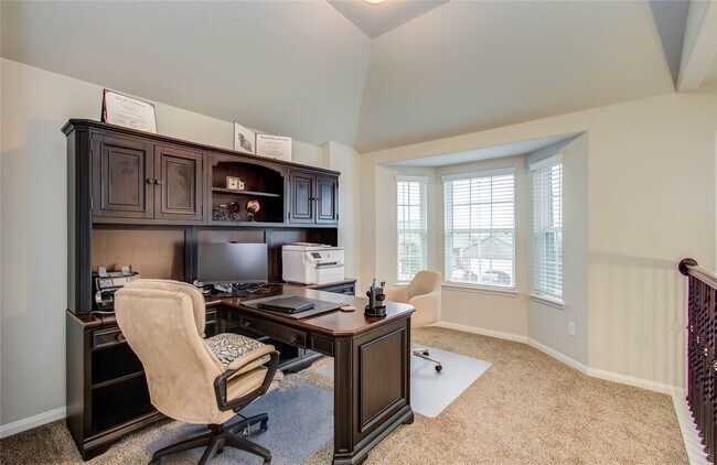 Building Photo - 12327 King henry dr