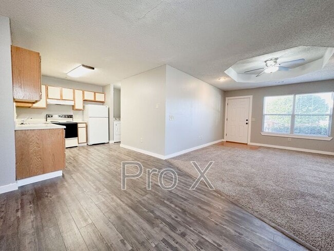 Building Photo - 1446 N Dawn Dr