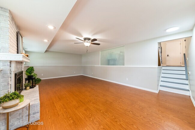 Building Photo - 1716 Paddington Ave