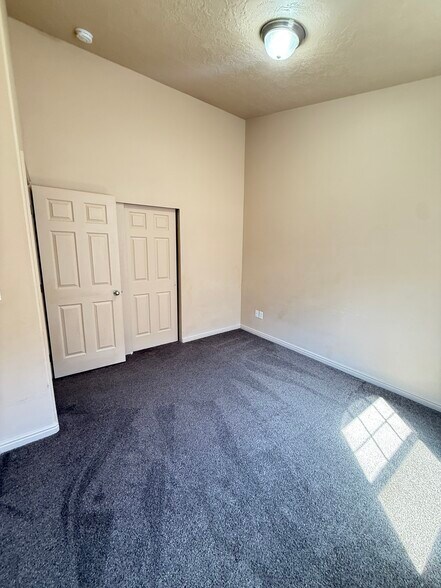 Building Photo - 10991 S Birch Creek Rd