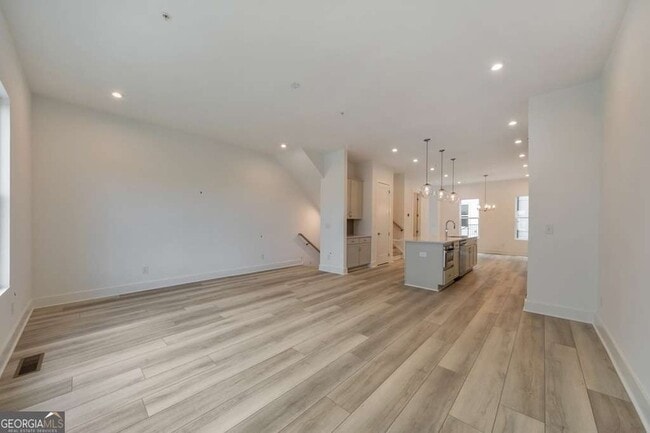 Building Photo - 517 Motivation Cir NW