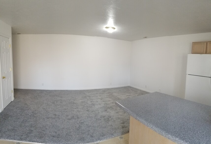 Building Photo - 7723 S 1530 W