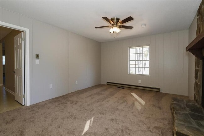 Building Photo - 8427 Attleboro Dr