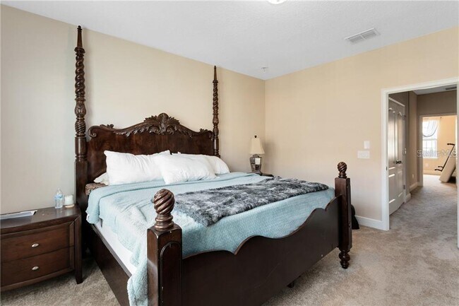 Building Photo - 1412 Lobelia Dr