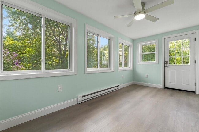 Building Photo - 3 Providence Hill Rd