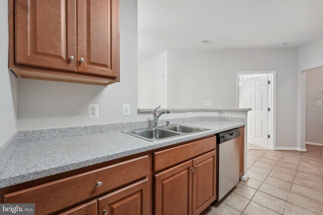Building Photo - 21216 McFadden Square