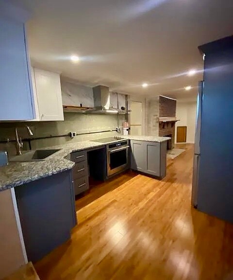 Building Photo - 270 High St