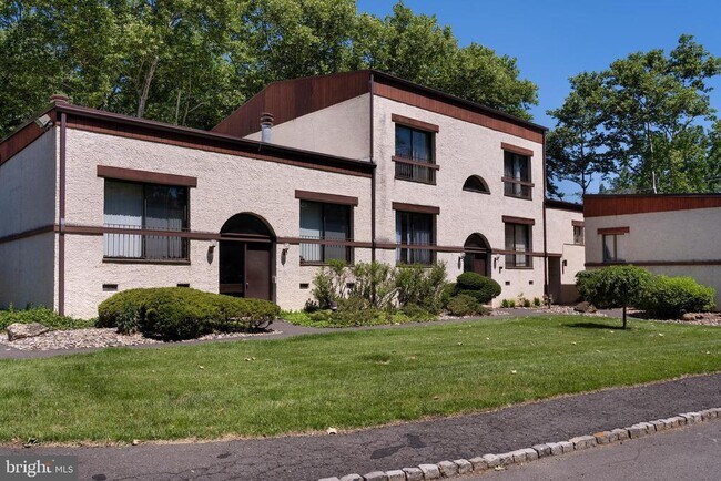 Building Photo - 51 Lawrenceville - Pennington Rd
