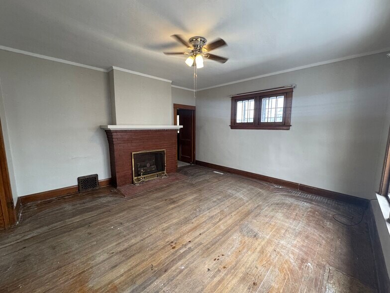 Dinning room - 329 Warwood Ave