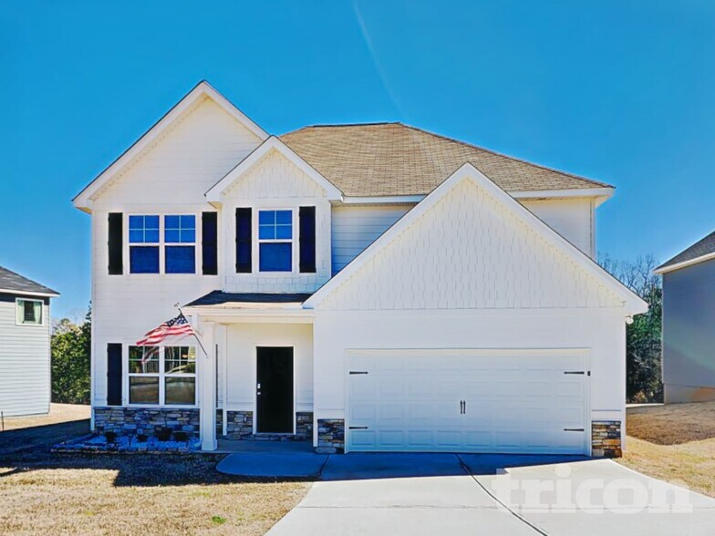 Building Photo - 215 Waters Edge Pkwy