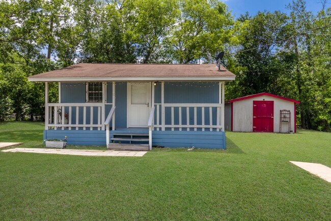 Building Photo - 2307 Gunsmoke St