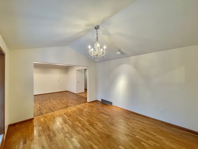 Building Photo - Great home for rent