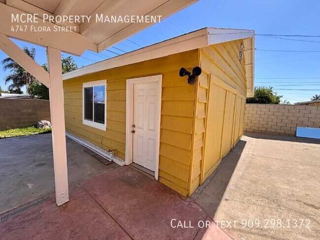 Building Photo - 4747 Flora St