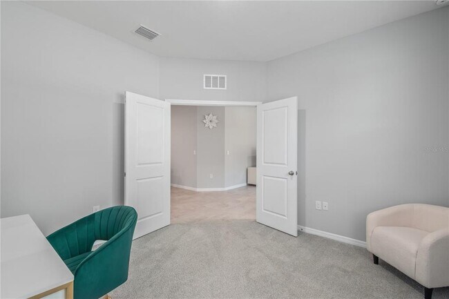 Building Photo - 5223 NW 48th Pl