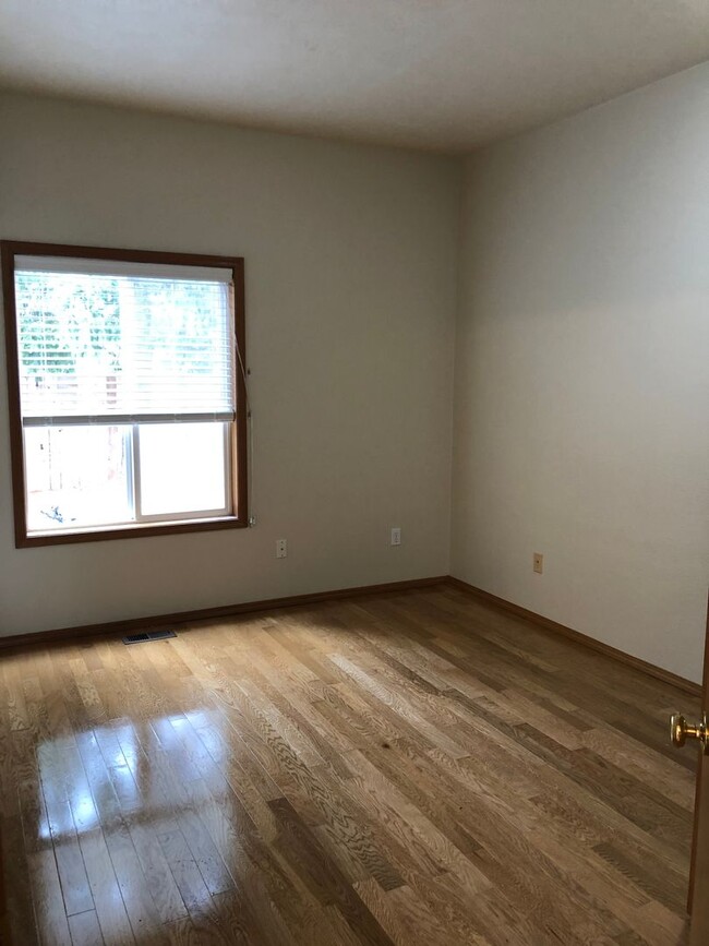 Building Photo - Beautiful 3-Bedroom Home In SW Corvallis