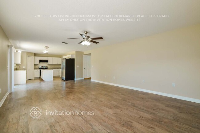 Building Photo - 1370 San Carlos Ave