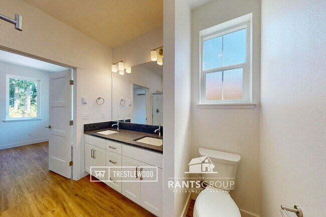 Building Photo - Brand New! Modern Home in Trestlewood – Wh...