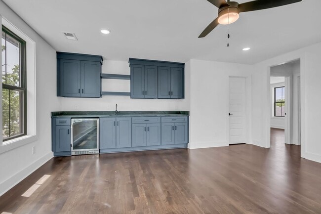 Building Photo - Modern Luxury Living in East Nashville