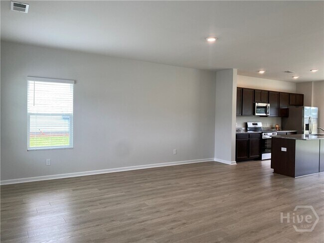 Building Photo - 105 Stillhouse Dr