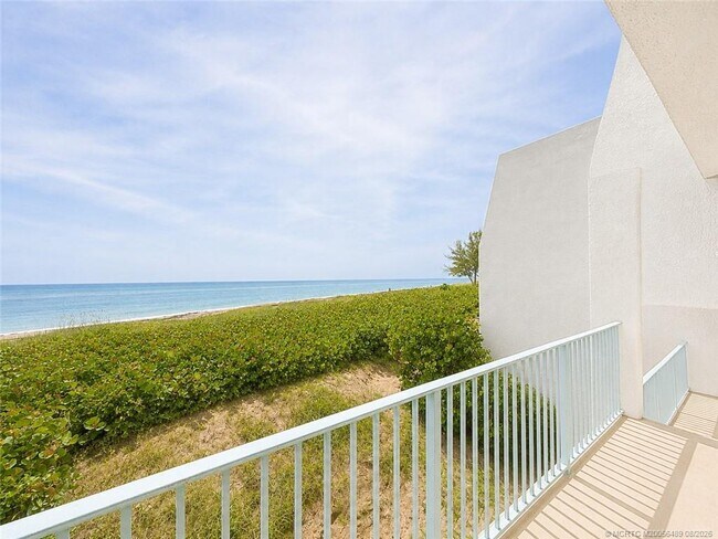 Building Photo - 11000 S Ocean Dr