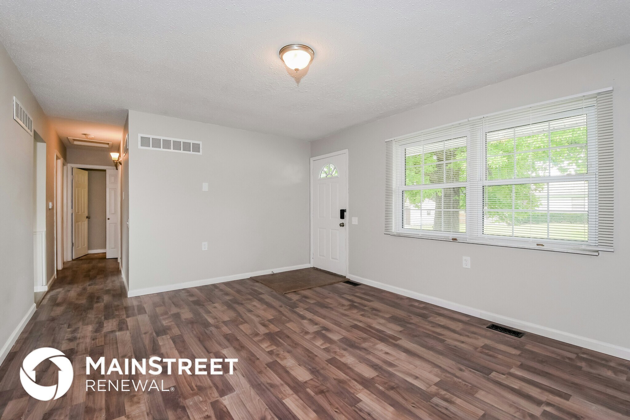 Building Photo - 2868 Essex St