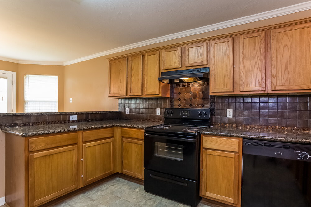 Building Photo - 10743 Jordan Heights Dr