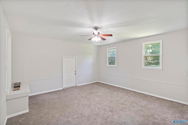 Building Photo - 1103 Wayne Cir