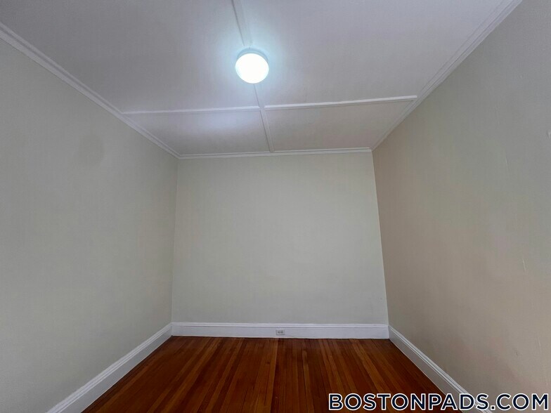 Building Photo - 1179 Boylston St