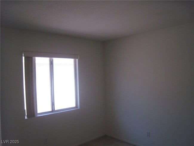 Building Photo - 4641 Skybolt St
