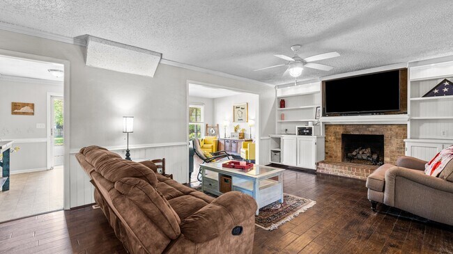 Building Photo - 435 Currituck Dr
