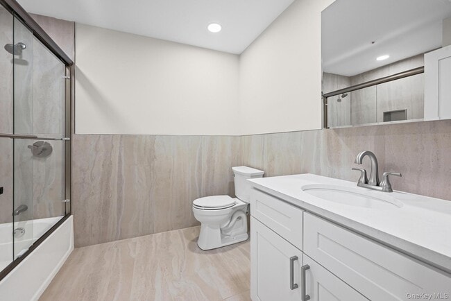 Building Photo - 80 Division St