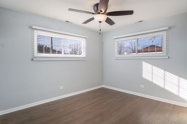 Building Photo - 317 Burlington Ave