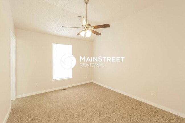 Building Photo - 3 Bedroom Pet-Friendly Home in BELTON, MO ...
