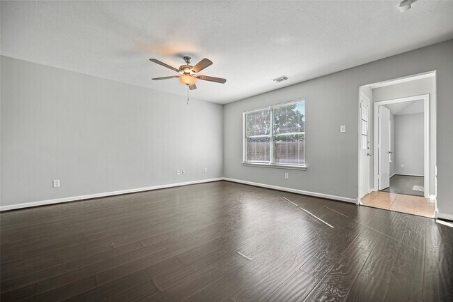 Building Photo - 7027 Durango Creek Ln