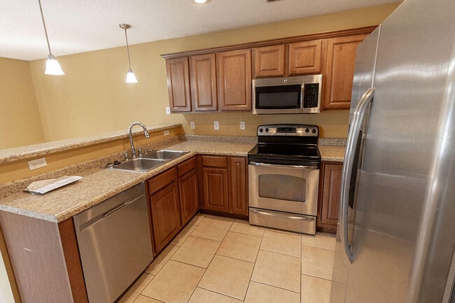 Building Photo - 4207 Black Tail Dr