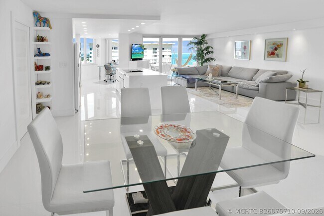 Building Photo - 550 S Ocean Blvd