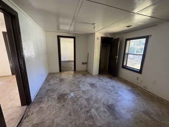 Building Photo - 1319 Edgewood Ave