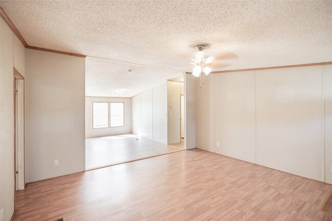 Building Photo - 30620 Vilma Ln