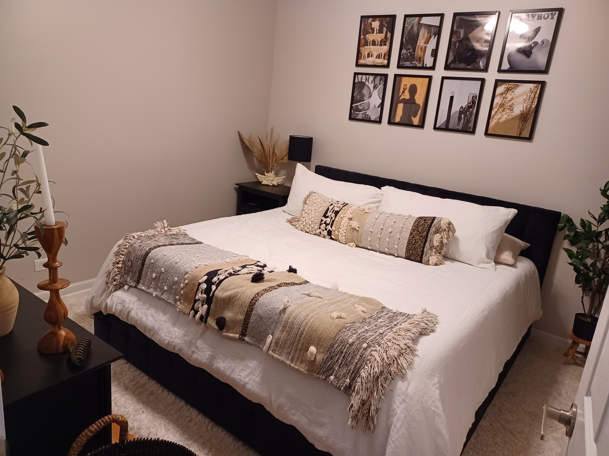 Building Photo - 2632 N Halsted St