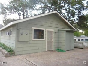 Building Photo - 624 S La Luna Ave