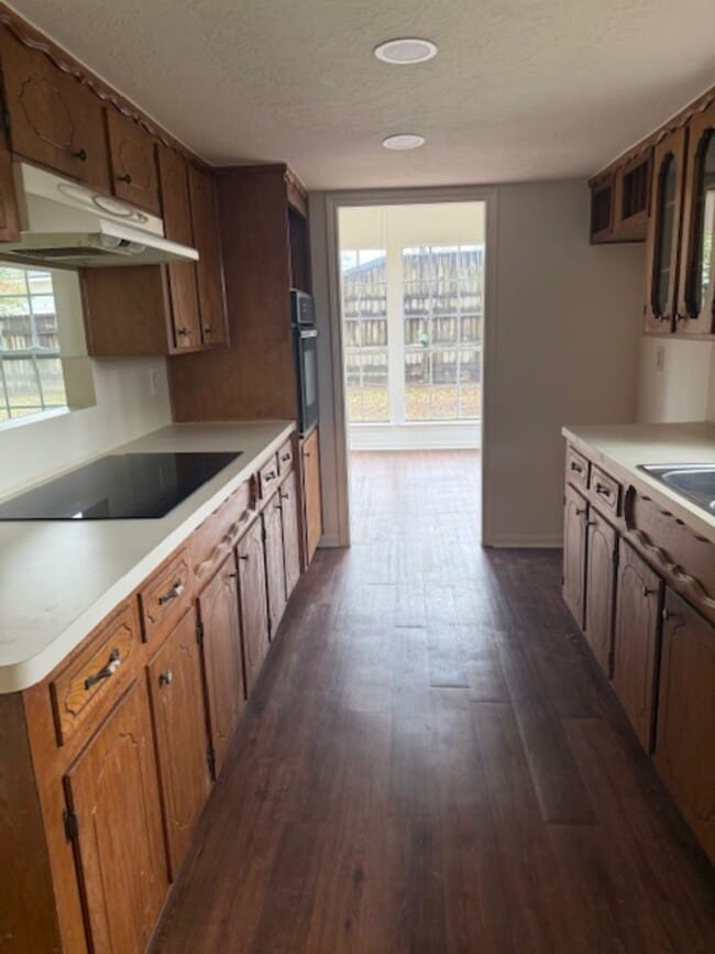 Building Photo - 19103 Shay Ln