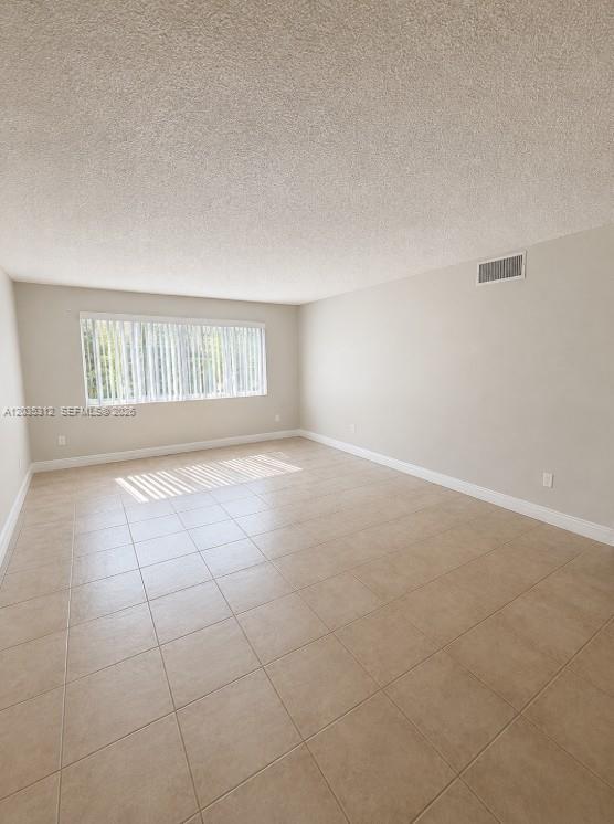 Building Photo - 14850 Naranja Lakes Blvd