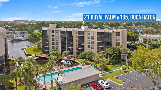 Building Photo - 21 Royal Palm Way